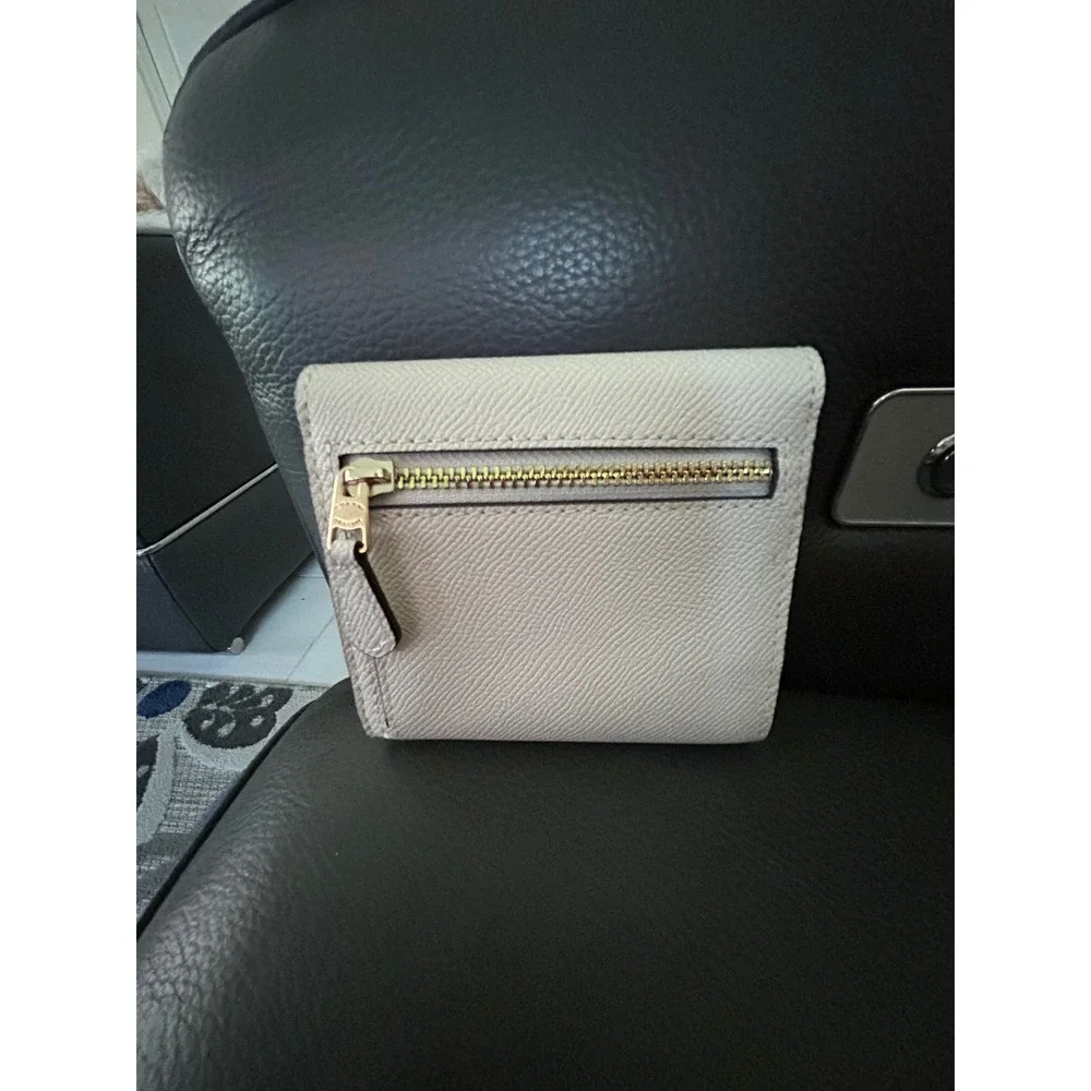 Coach Wyn Small Wallet‎ White Crossgrain Leather Trifold Envelope C2328